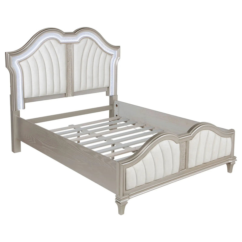 Evangeline 4-piece Queen Bedroom Set Silver Oak by Unique Piece Furniture