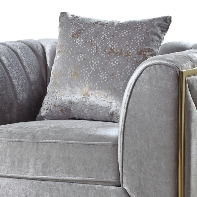Velencia - Living Room Set by HouseOfZazla