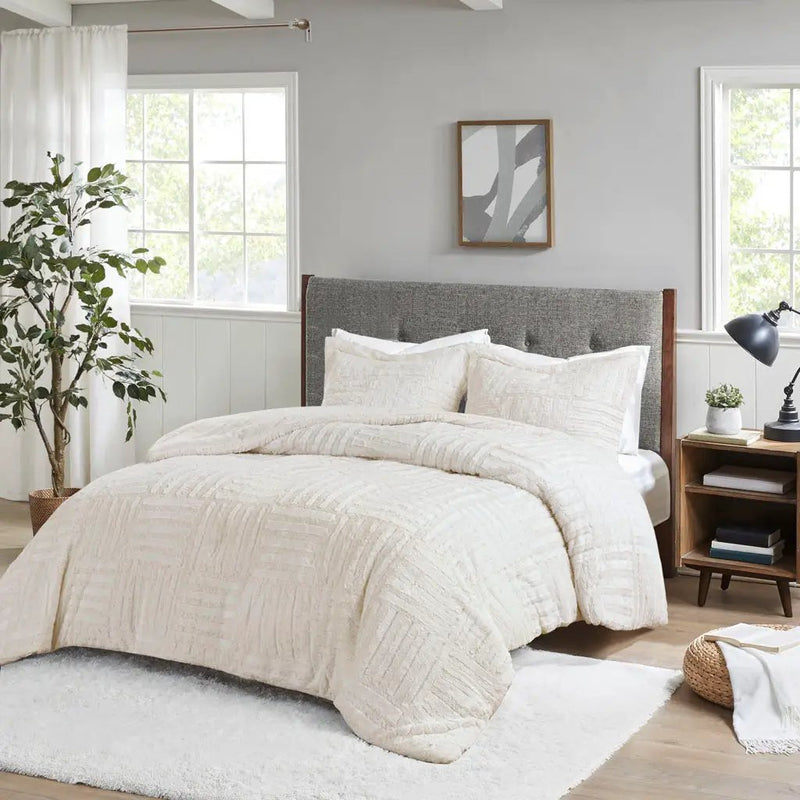 Twin Fur Down Alternative Comforter Mini Set by HouseOfZazla