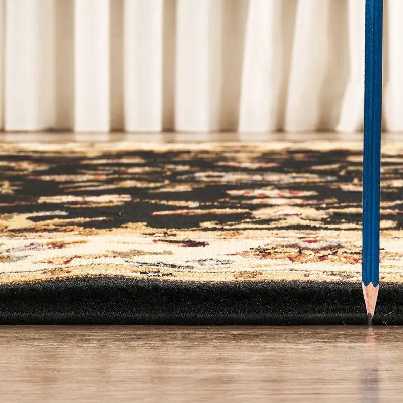 Classic GC_VIN5007 Area Rug by HouseOfZazla