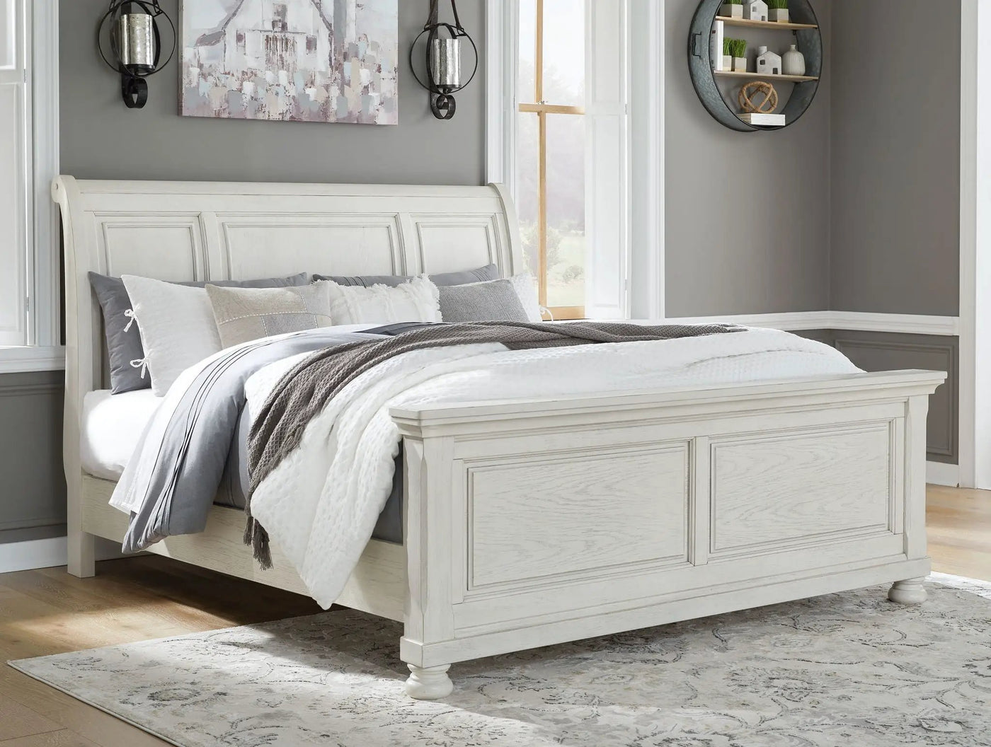 Robbinsdale - Sleigh Bed by Unique Piece Furniture
