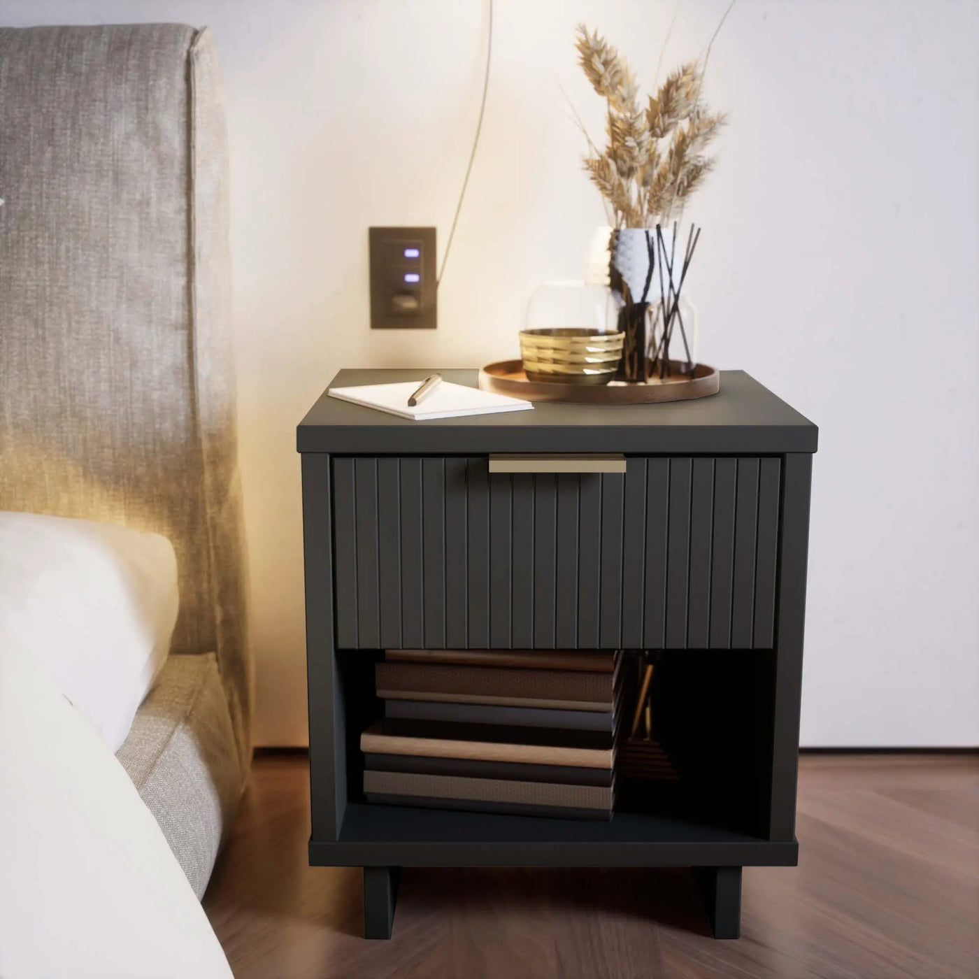 Granville - Nightstand With 1 Drawer by HouseOfZazla