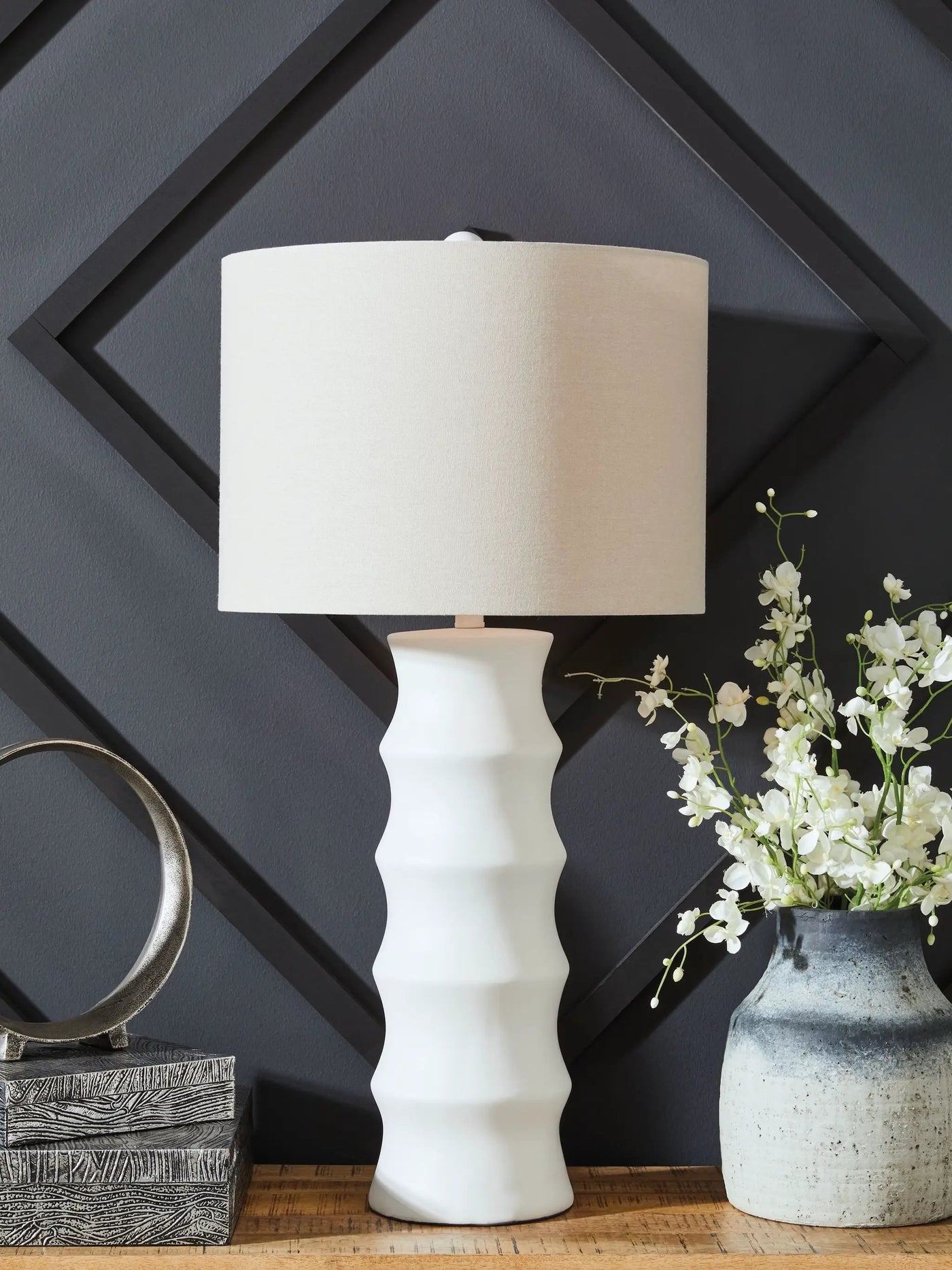 Veraleigh - Poly Lamp by Unique Piece Furniture