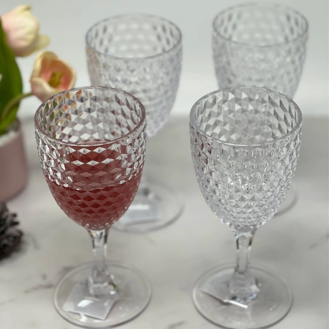 Diamond Cut Plastic Wine Glasses (Set of 4) by HouseOfZazla