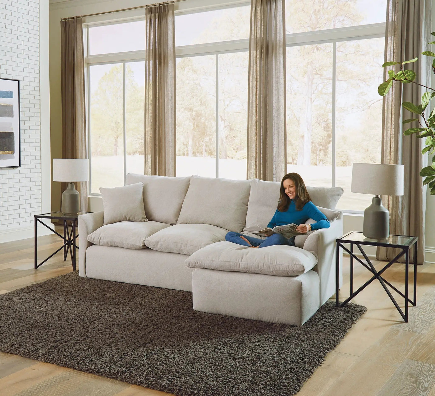 Harper - Sectional by Unique Piece Furniture