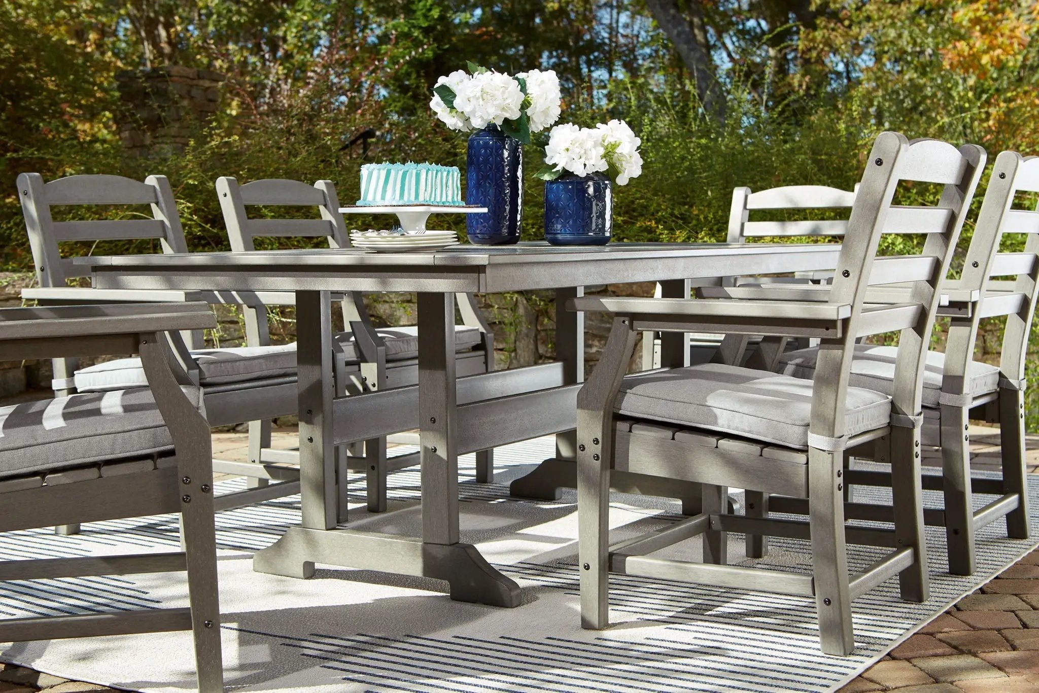 Visola - 7 Pc. - Dining Set with 6 Chairs - Gray by Unique Piece Furniture