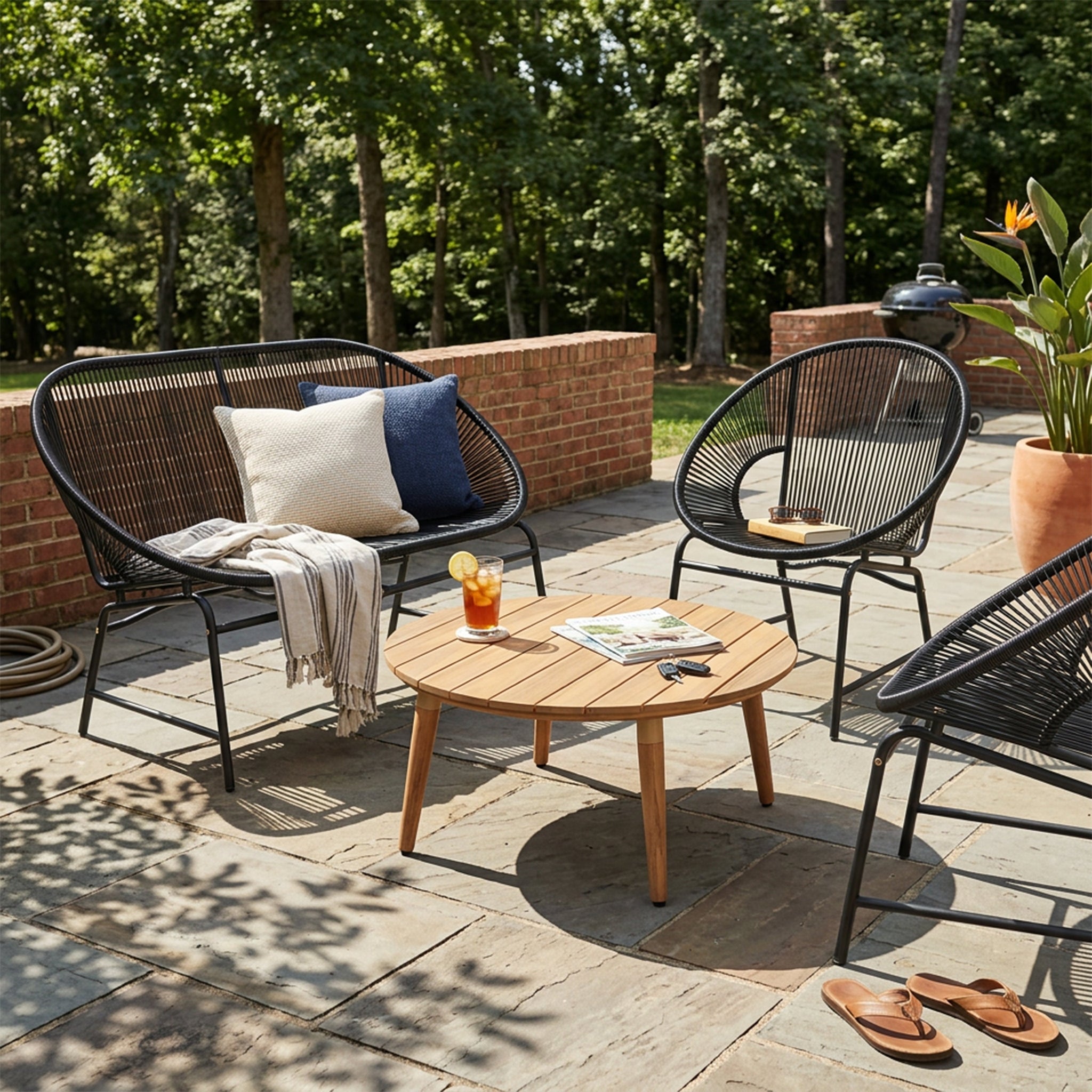Nusa Outdoor Patio 4-Pcs Chat Set by HouseOfZazla