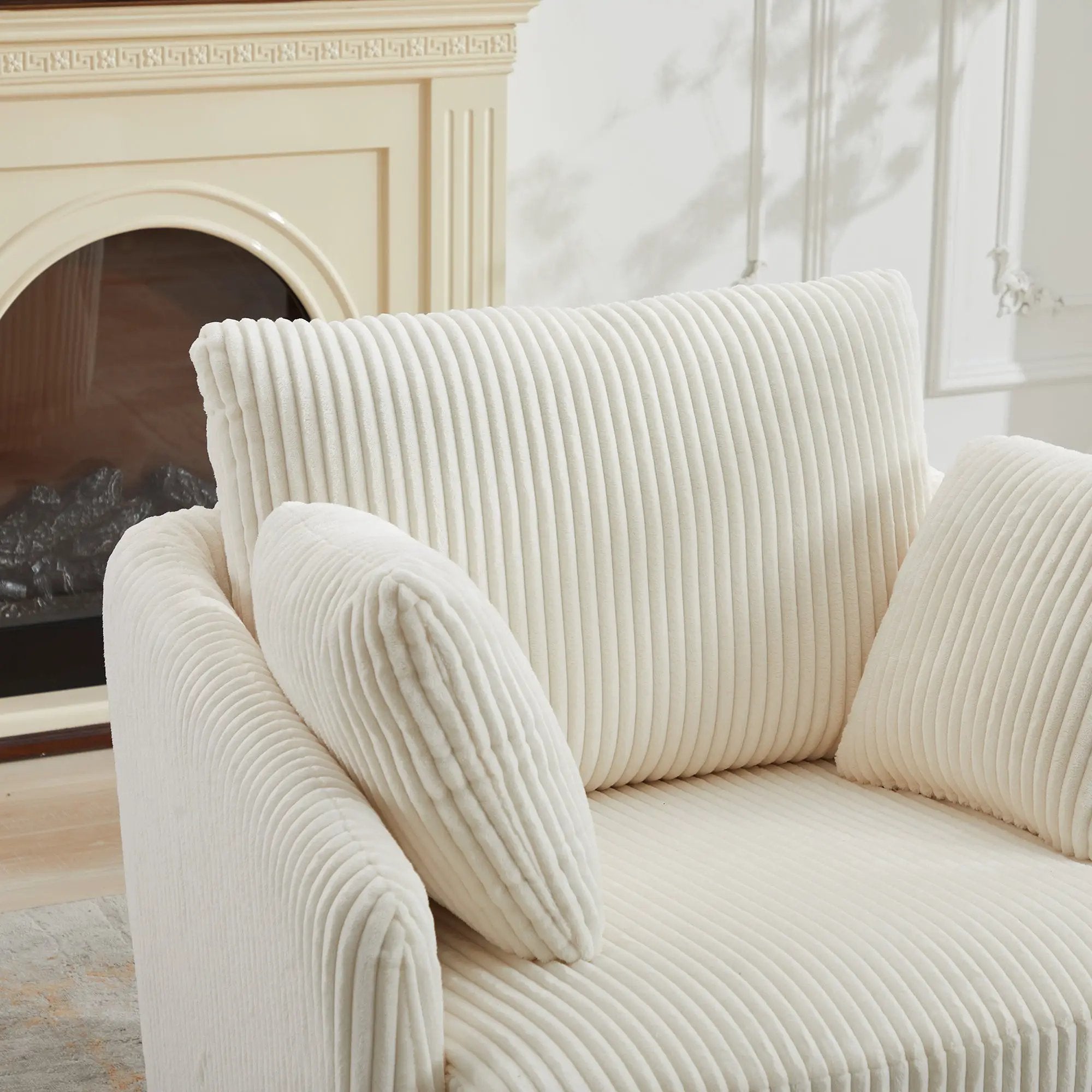 40.55''W Swivel Accent Chair with 2 Throw Pillows by HouseOfZazla