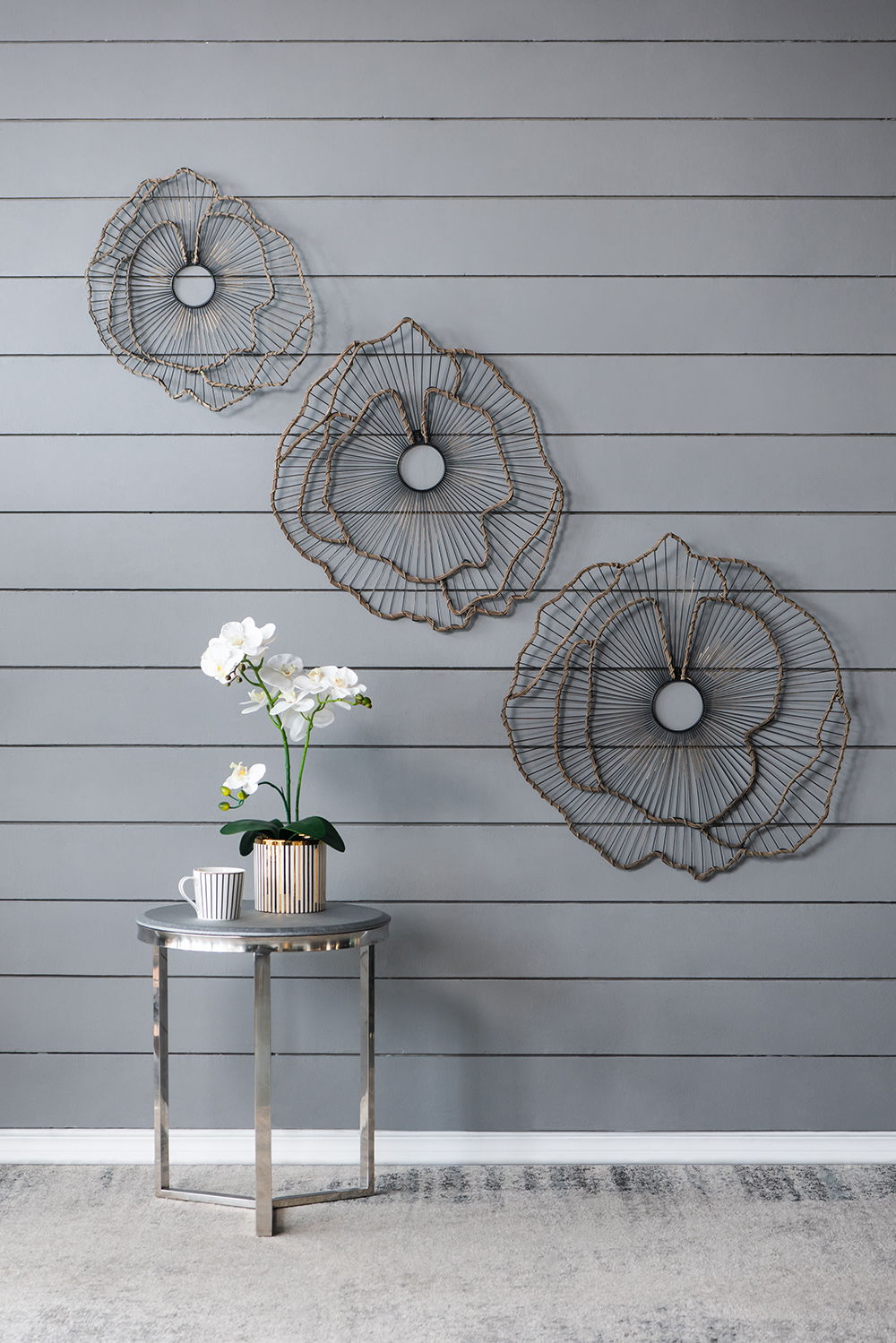 Metal Flowers Wall Decor Set of 3 - Gold, photo 9 of 10