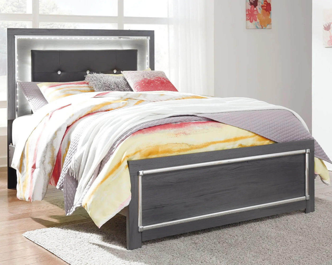 Lodanna - Youth Panel Bedroom Set by Unique Piece Furniture