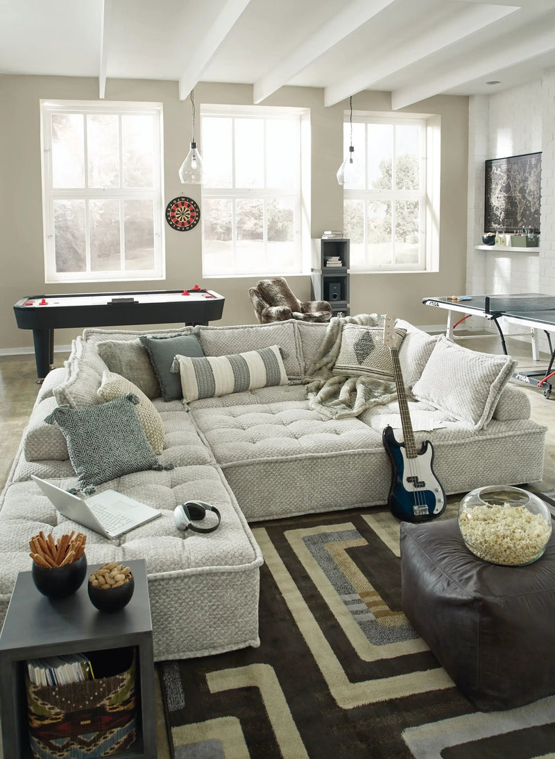 Bales - Sectional by Unique Piece Furniture
