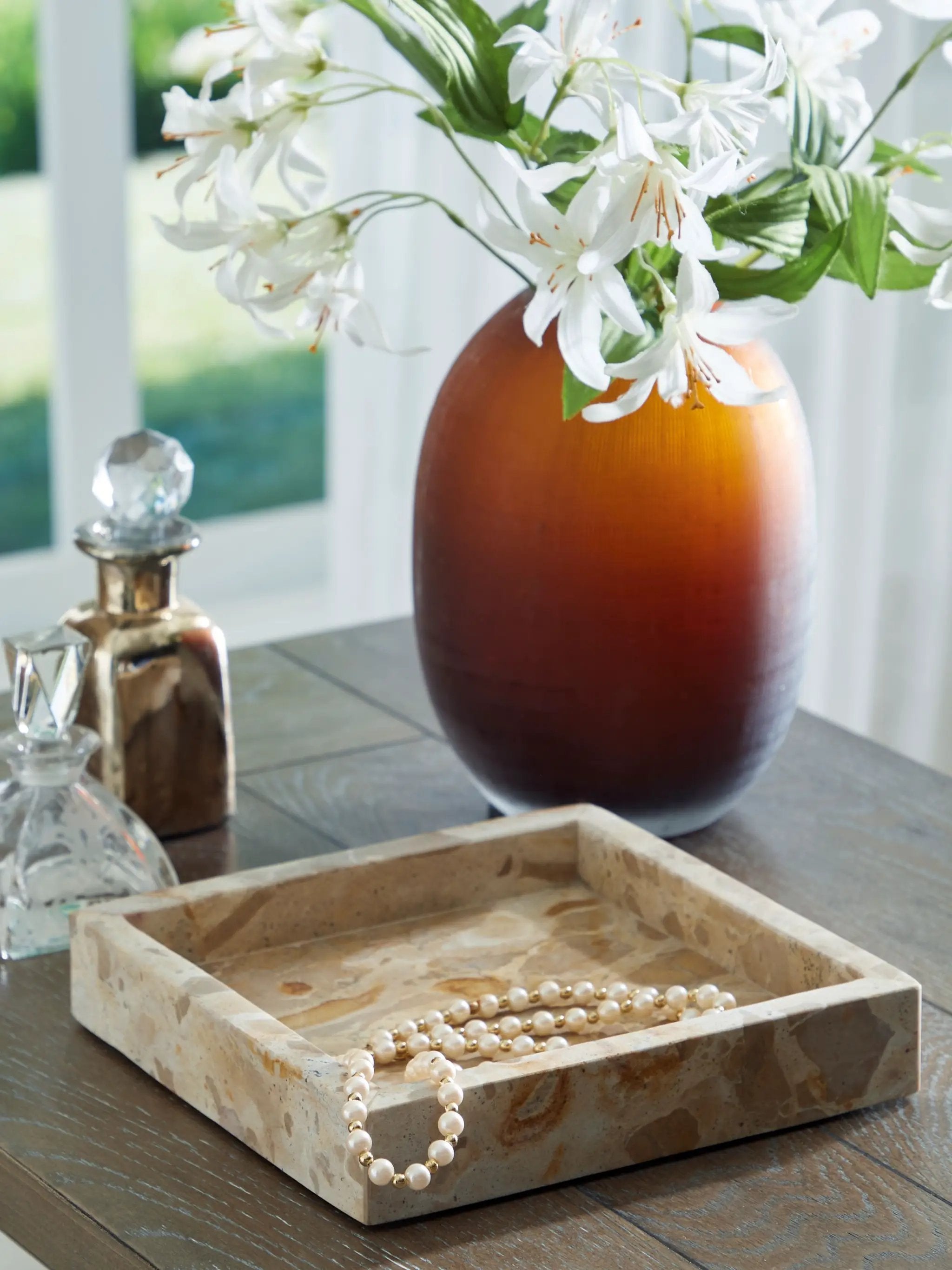 Edurton - Tray by Unique Piece Furniture