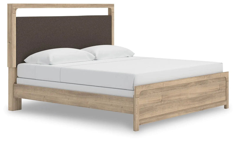 Kinlanni - Upholstered Panel Bed by Unique Piece Furniture