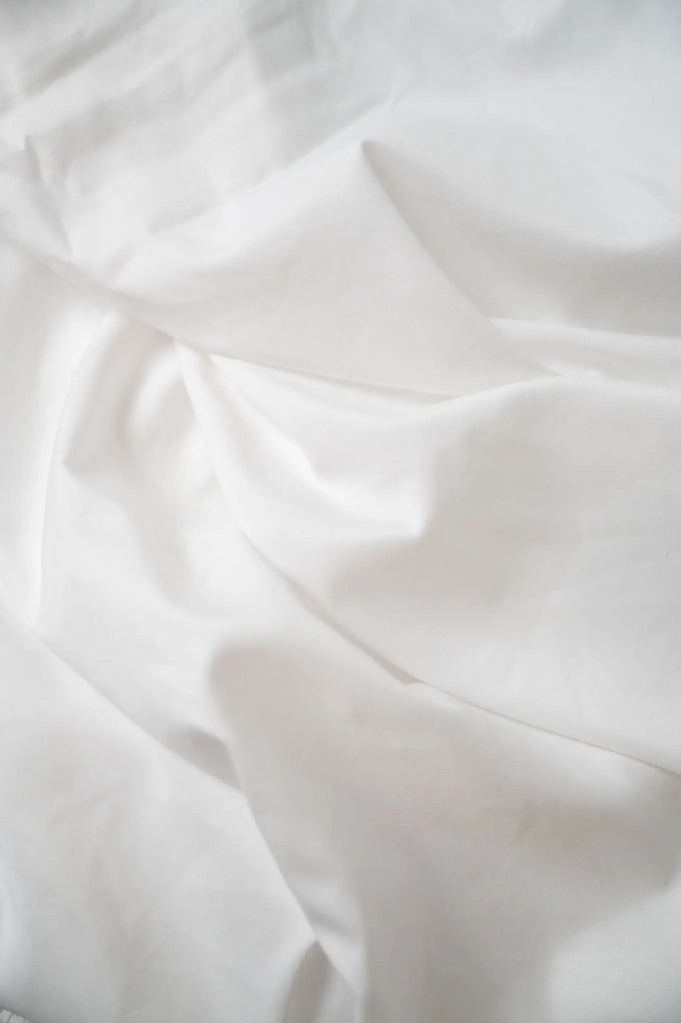 Brushed Hypoallergenic Split Sheet Set by HouseOfZazla