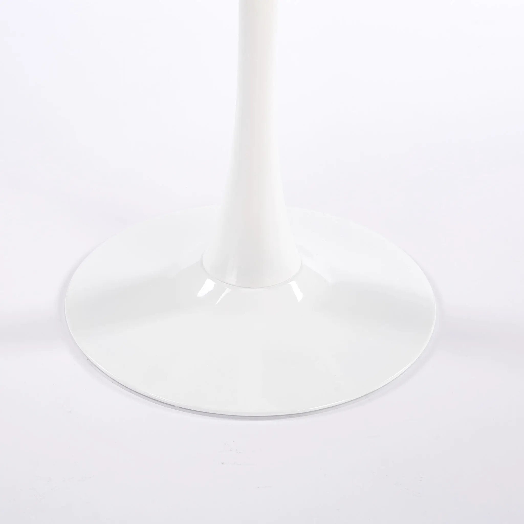 Modern Stylish Design Dining Table by Unique Piece Furniture