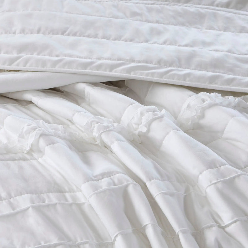 4 Piece Reversible Ruffle Quilt Set with Throw Pillow White King/Cal King by HouseOfZazla