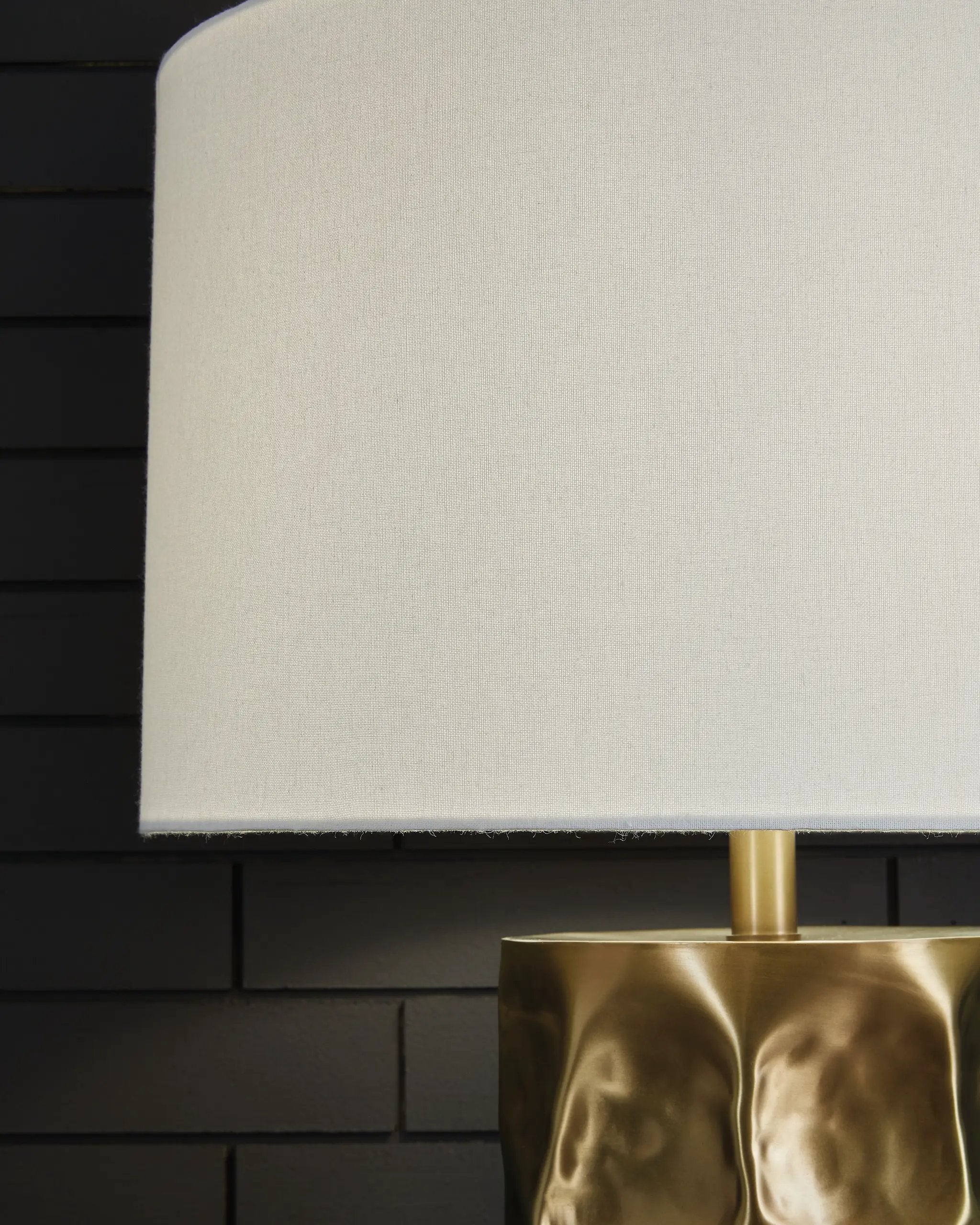 Marshawn - Metal Table Lamp - Gold Finish by Unique Piece Furniture
