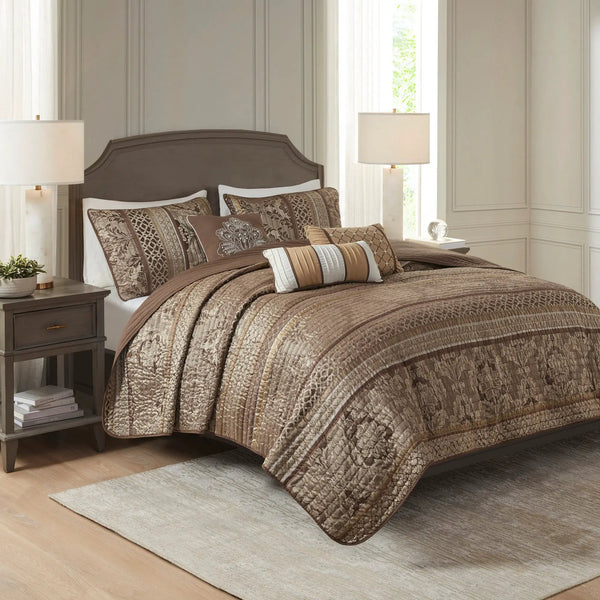 6 Piece Jacquard Quilt Set with Throw Pillows – Brown/Gold King/Cal King
