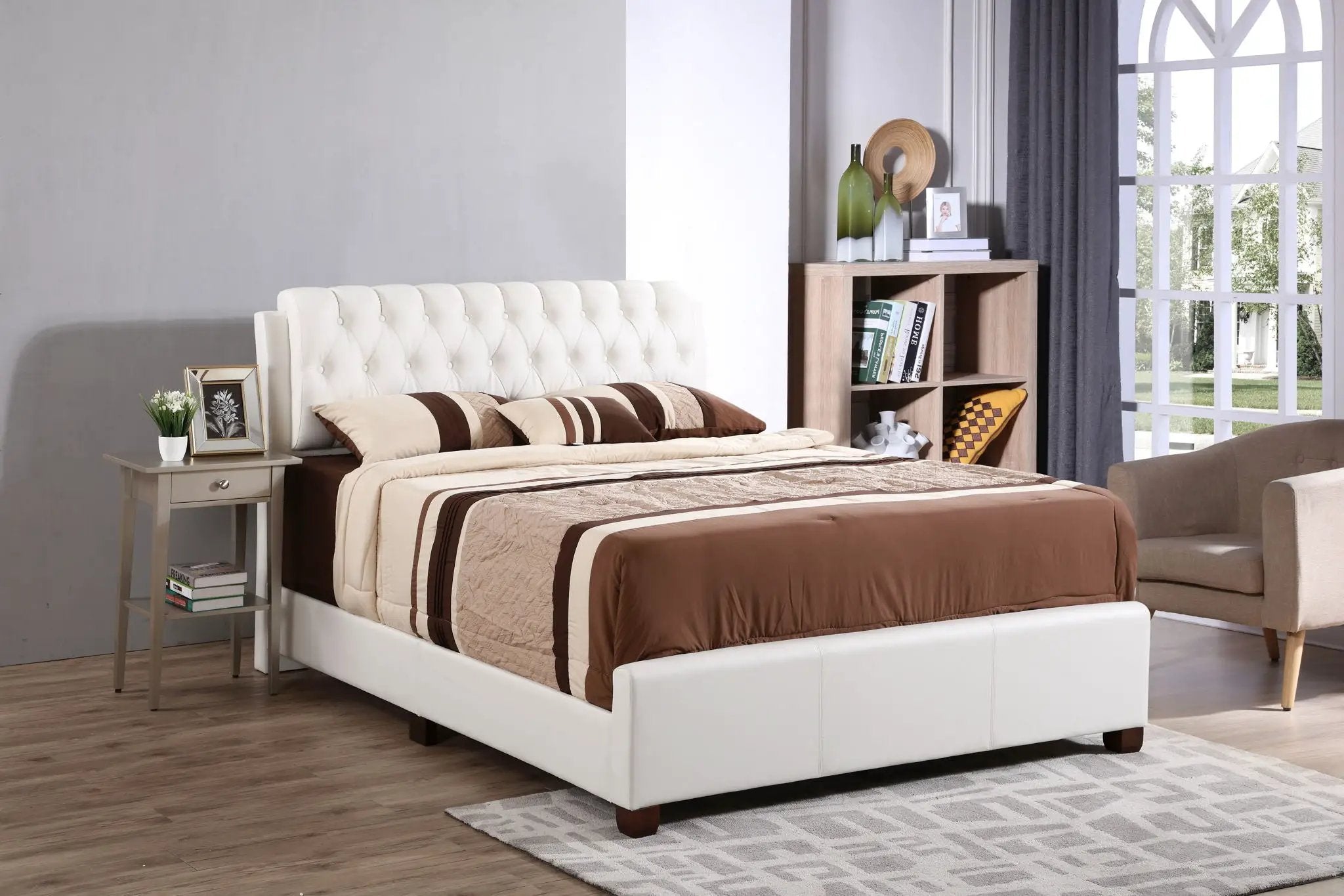 Tufted Upholstered Bed by Unique Piece Furniture