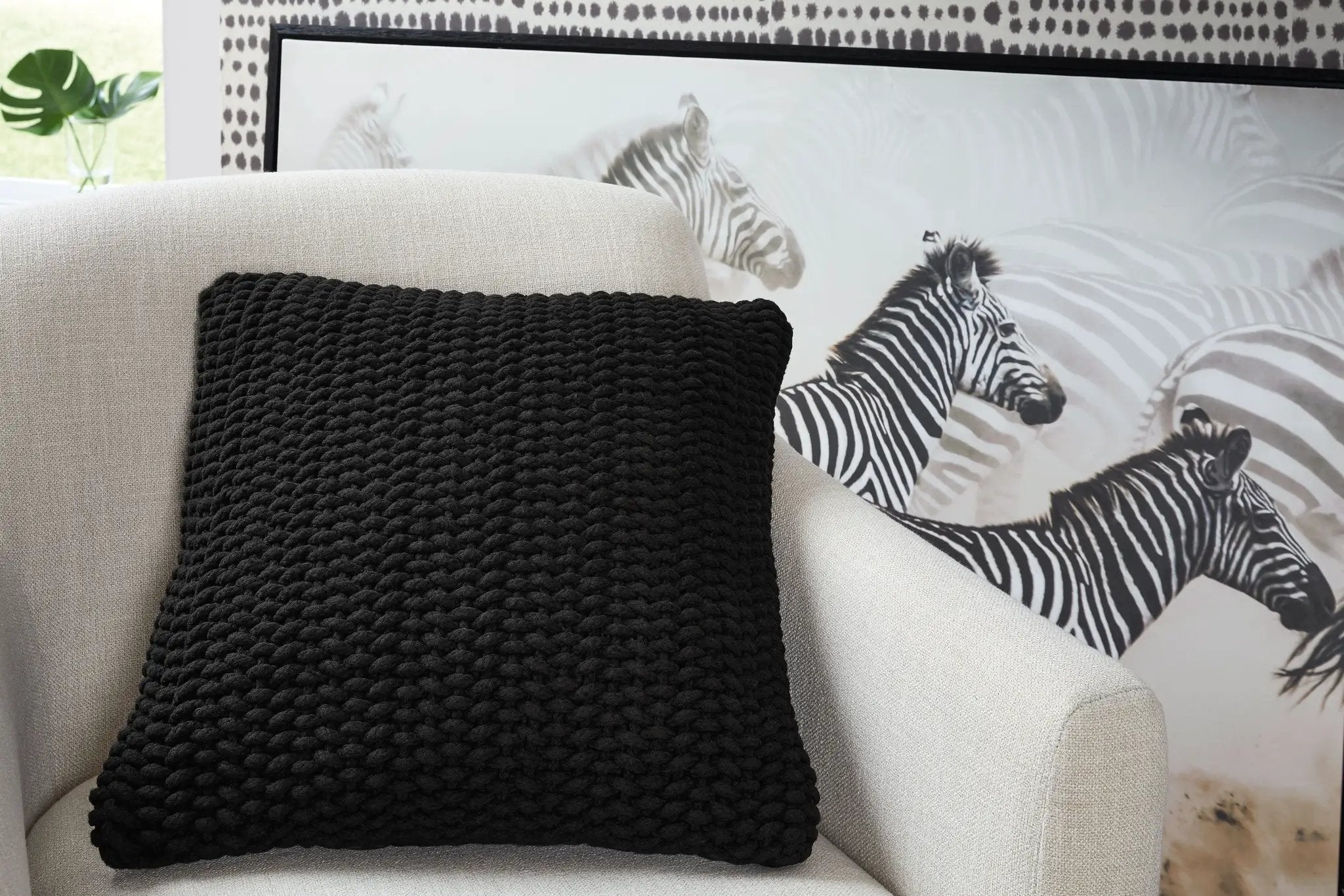 Renemore - Pillow by Unique Piece Furniture