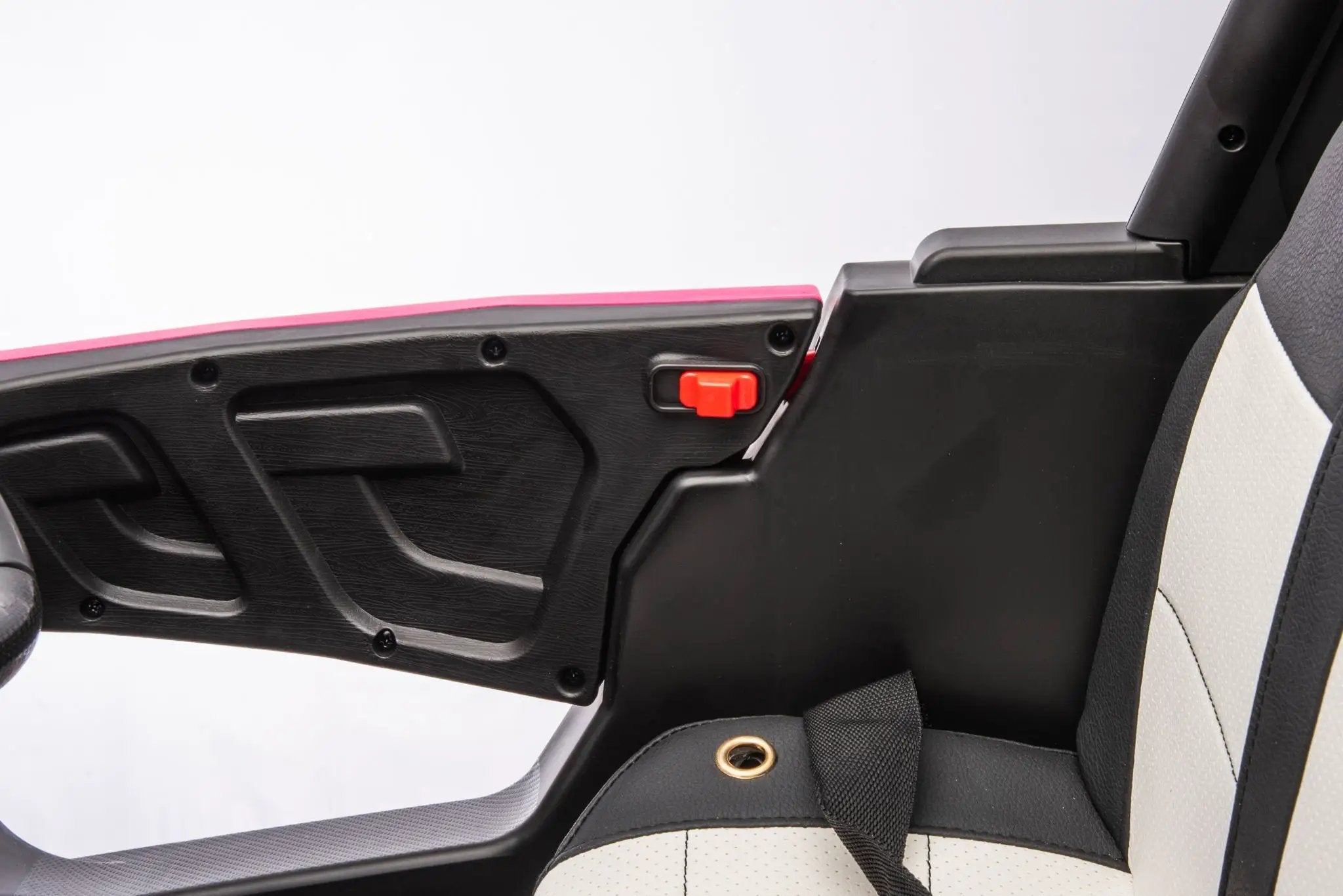12V7A*1 30W*4 Four-Wheel Drive Seat One Button Start, Forward And Backward, High And Low Speed, Music, Front Light, Power Display, Two Doors Can Open, 2.4G R / C, Seat Belt Four Wheel Absorber by HouseOfZazla