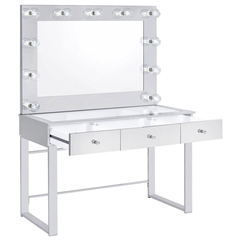 Umbridge 3-drawer Vanity Set with Lighting Chrome and White by Unique Piece Furniture