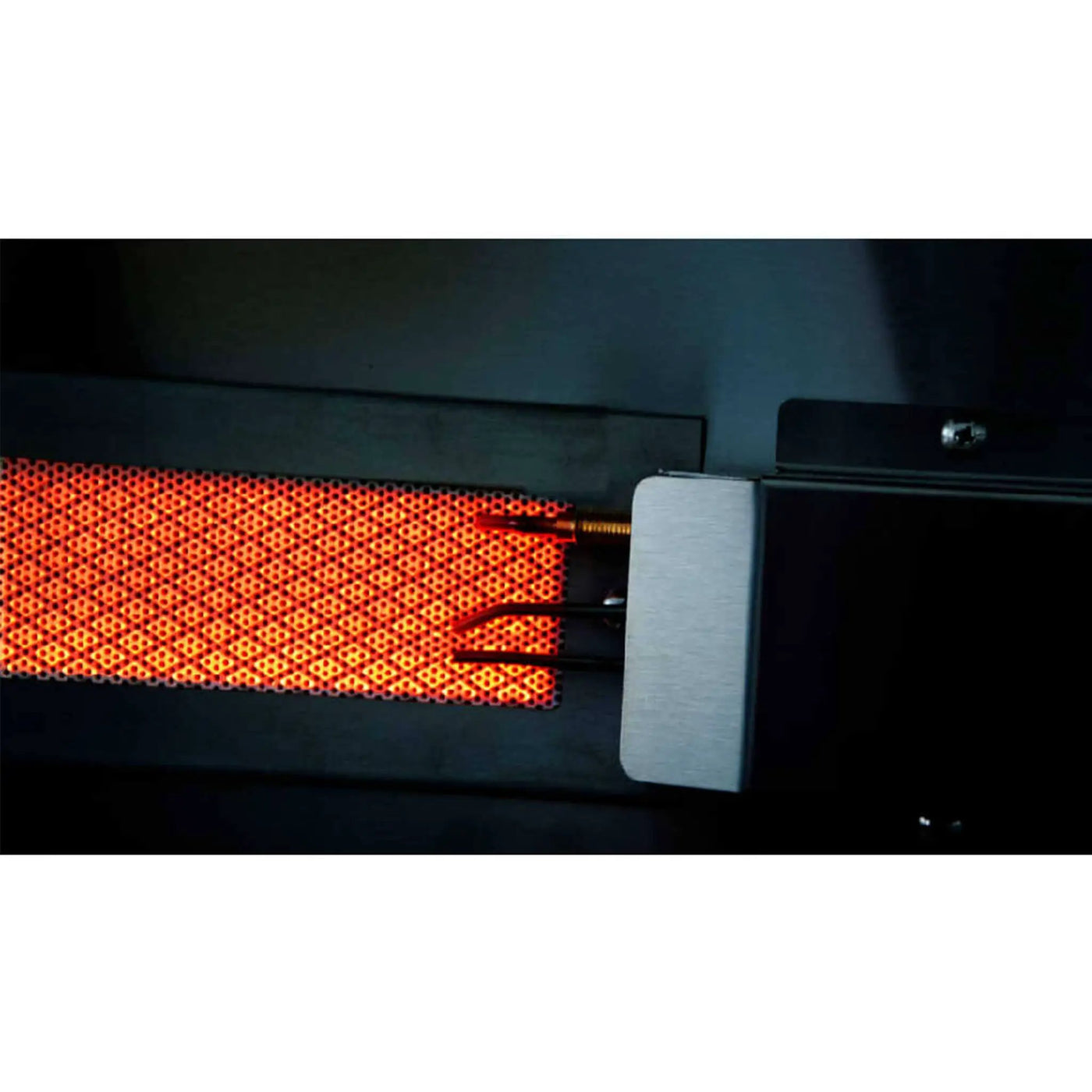 Edgestar 60K BTU 30-Inch Built-In Grill Kit With Insulated Jacket And Double Access Doors [GRL300IBKIT] (SAK82568) by SAKSBY WHOLESALE
