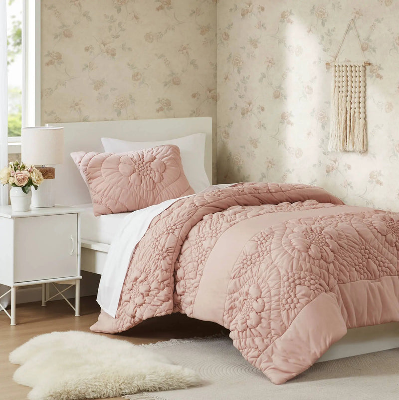 3-Piece Full/Queen Comforter Set by HouseOfZazla
