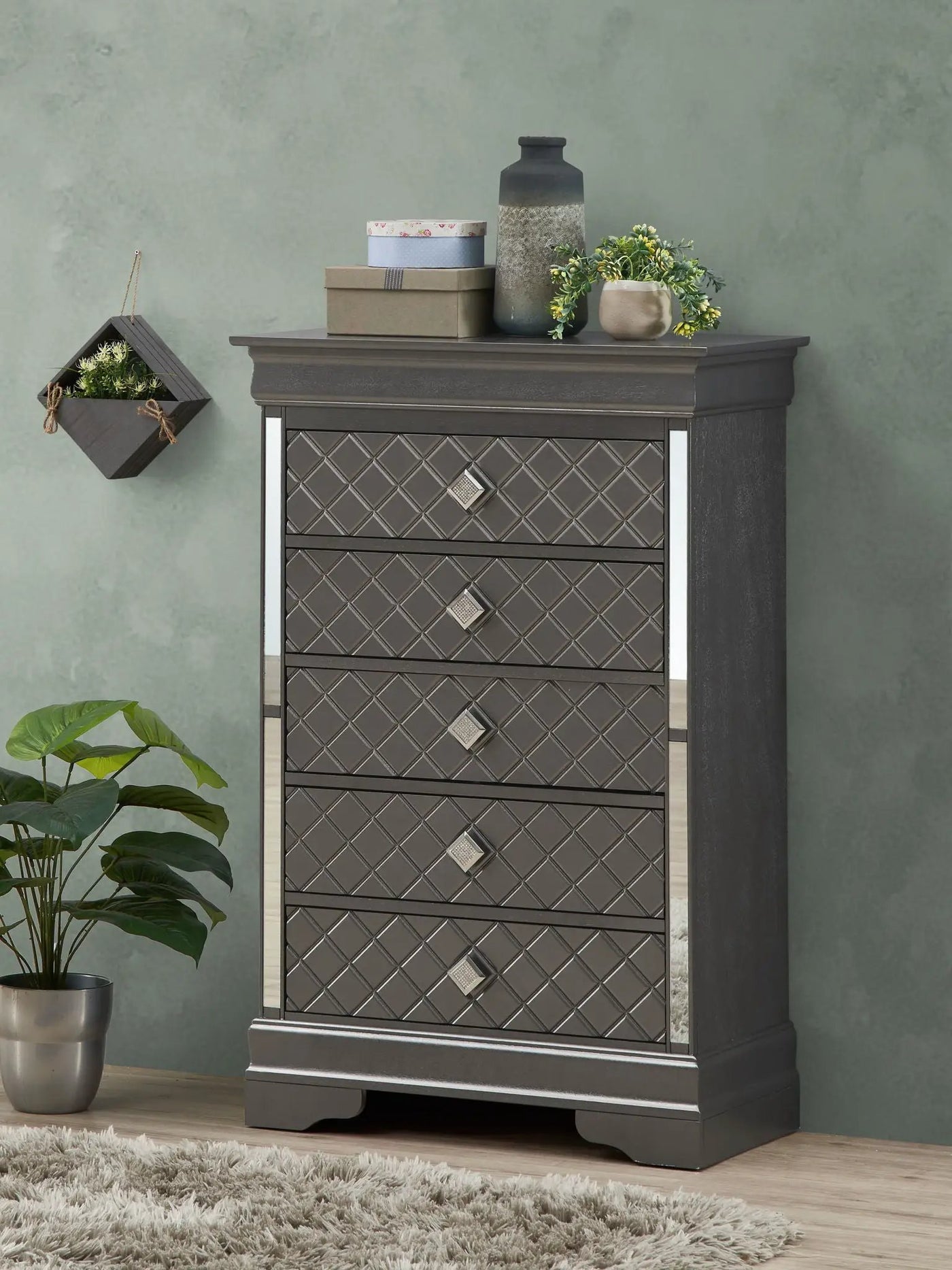 Verona - Chest by Unique Piece Furniture