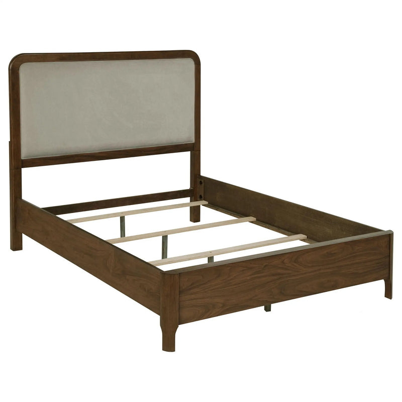 Maderia 4-piece Queen Bedroom Set Walnut by Unique Piece Furniture
