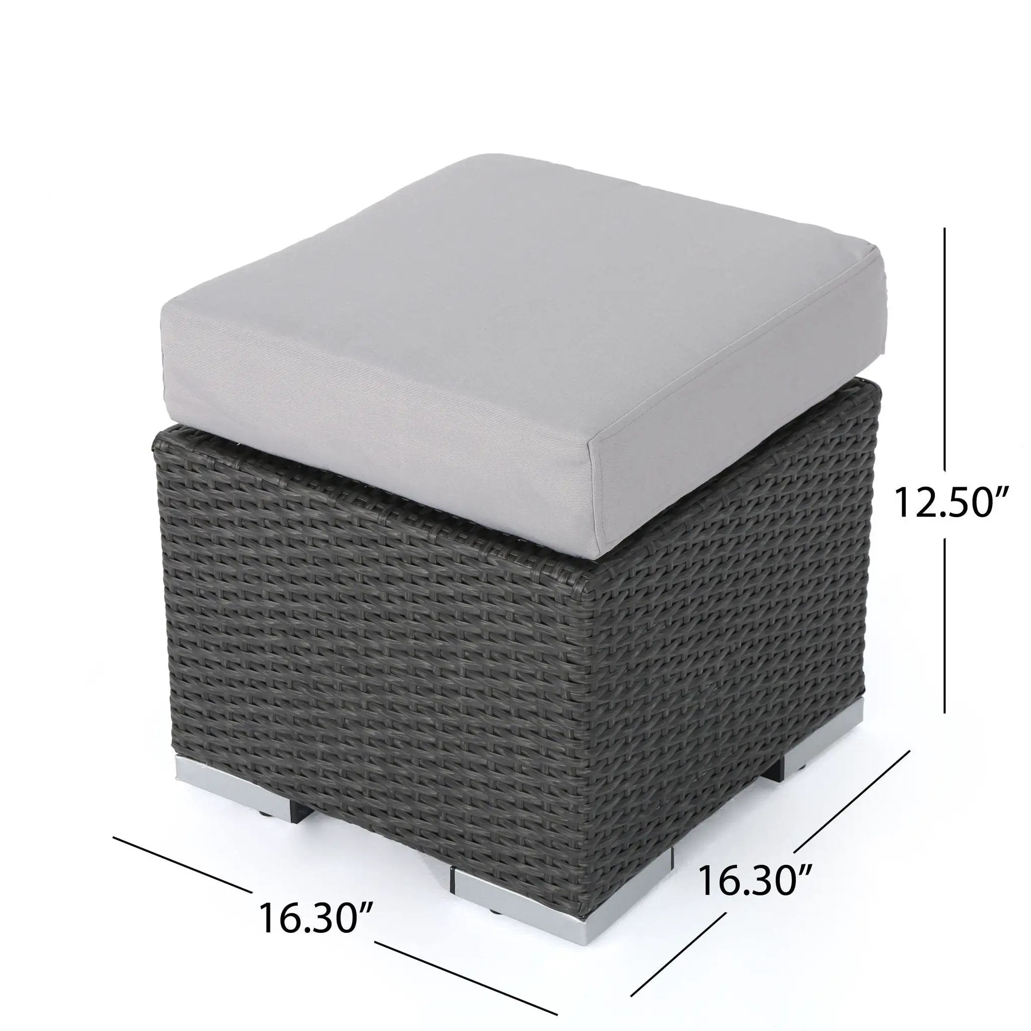 Santa Rosa Outdoor Lounge Ottoman by HouseOfZazla