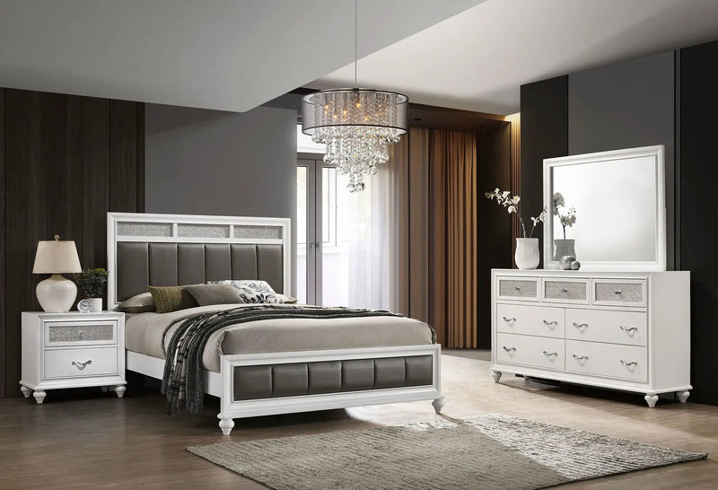 Barzini 4-piece Queen Bedroom Set White by Unique Piece Furniture