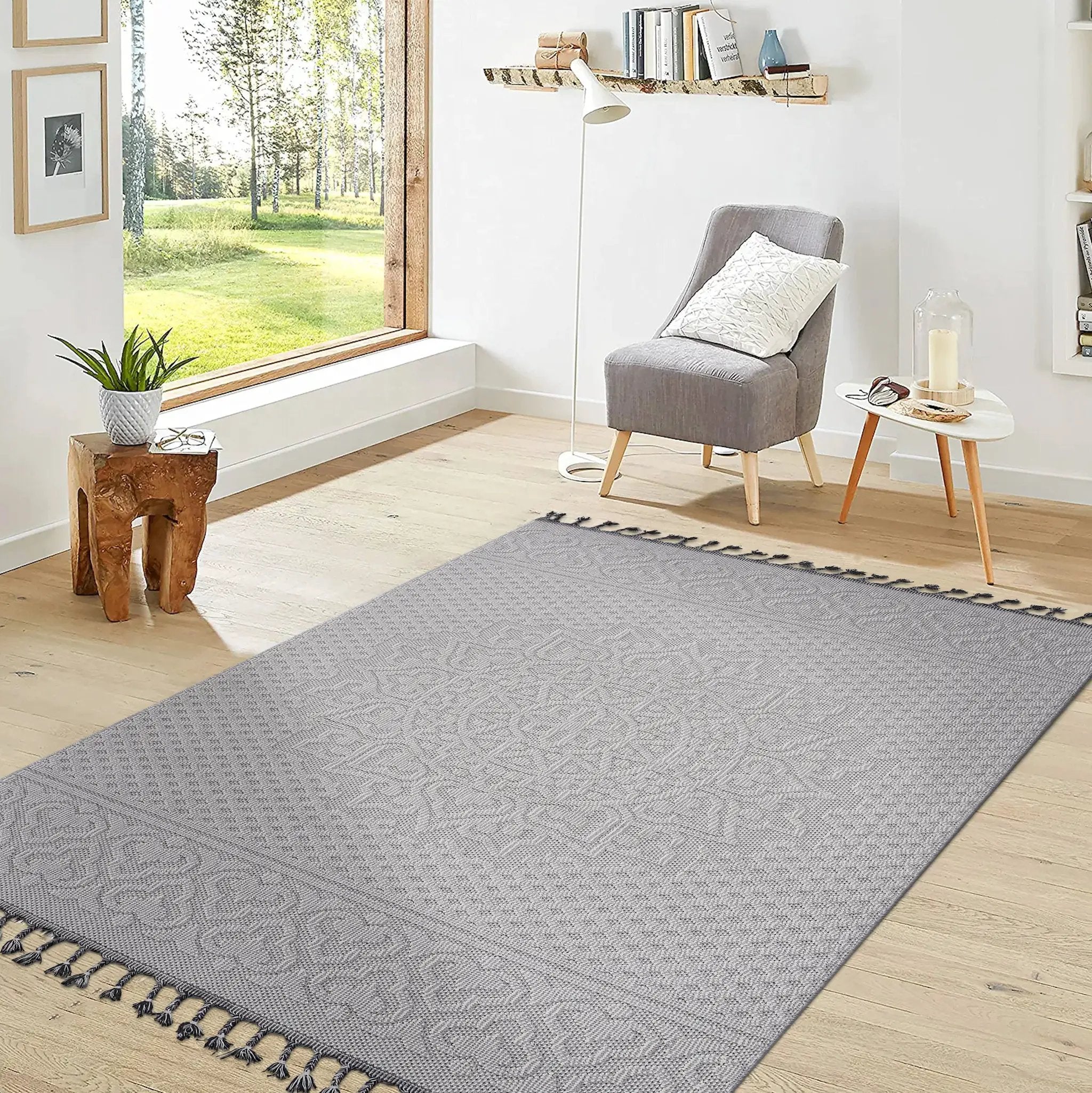 Guros Collection 6.7X9 Area Rug by HouseOfZazla