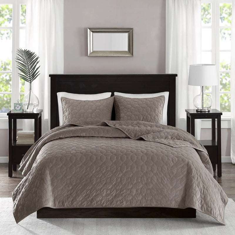 3 Piece Velvet Quilt Set Taupe Full/Queen by HouseOfZazla