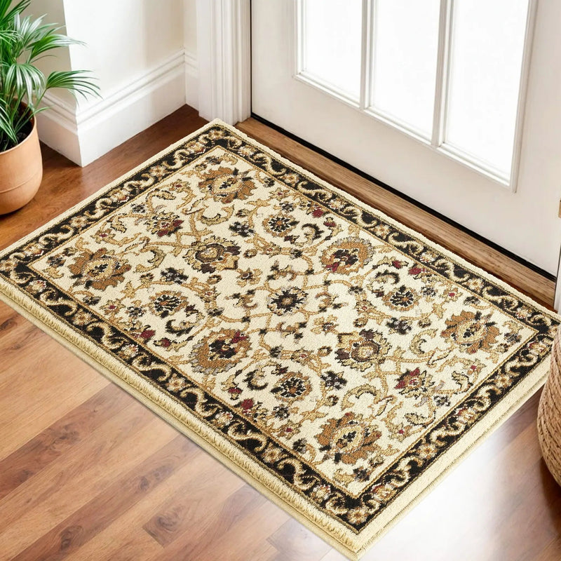 Classic GC_VIN5011 Cream Area Rug by HouseOfZazla