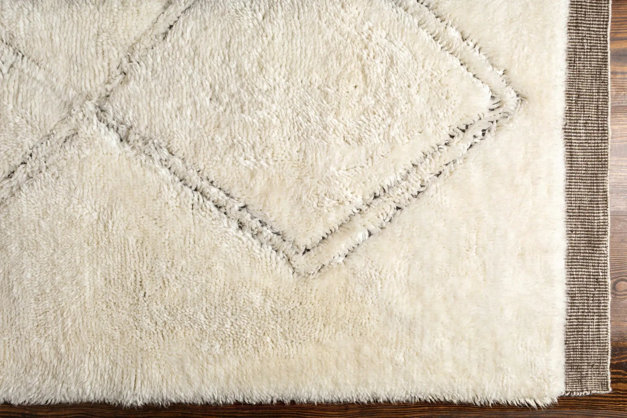 Eguia Area Rug - Clearance by Boutique Rugs