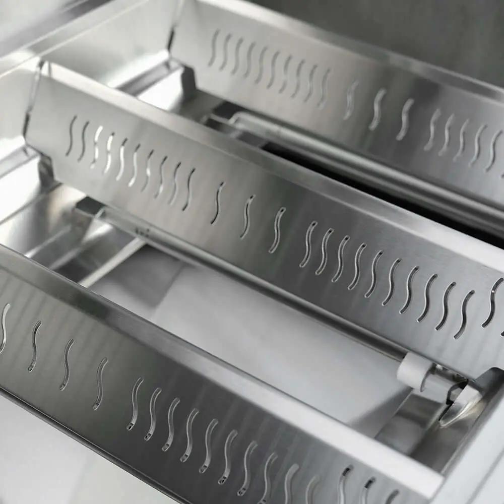 Eminence 425 | Iconic Fortified Propane Gas Grill by Monument Grills