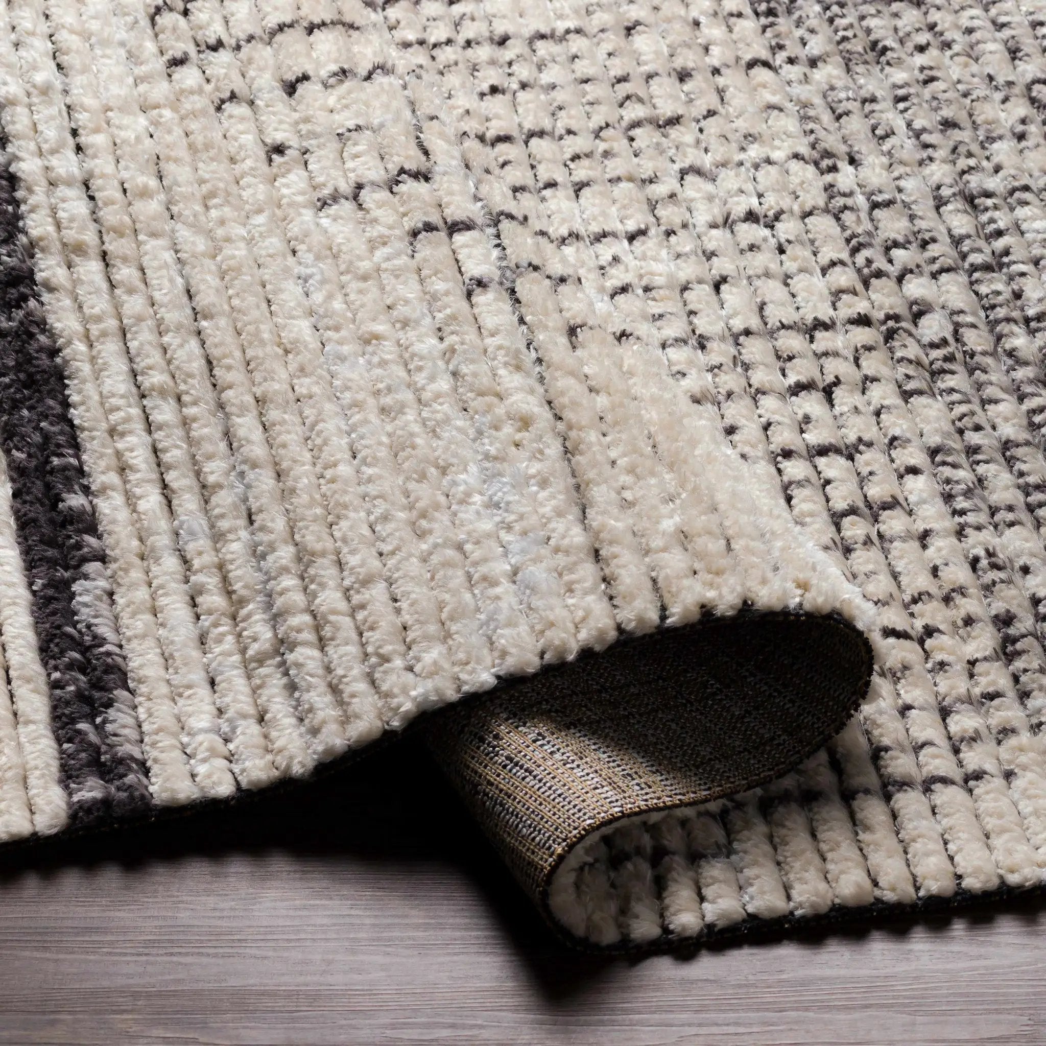 Evsa Area Rug - Clearance by Boutique Rugs