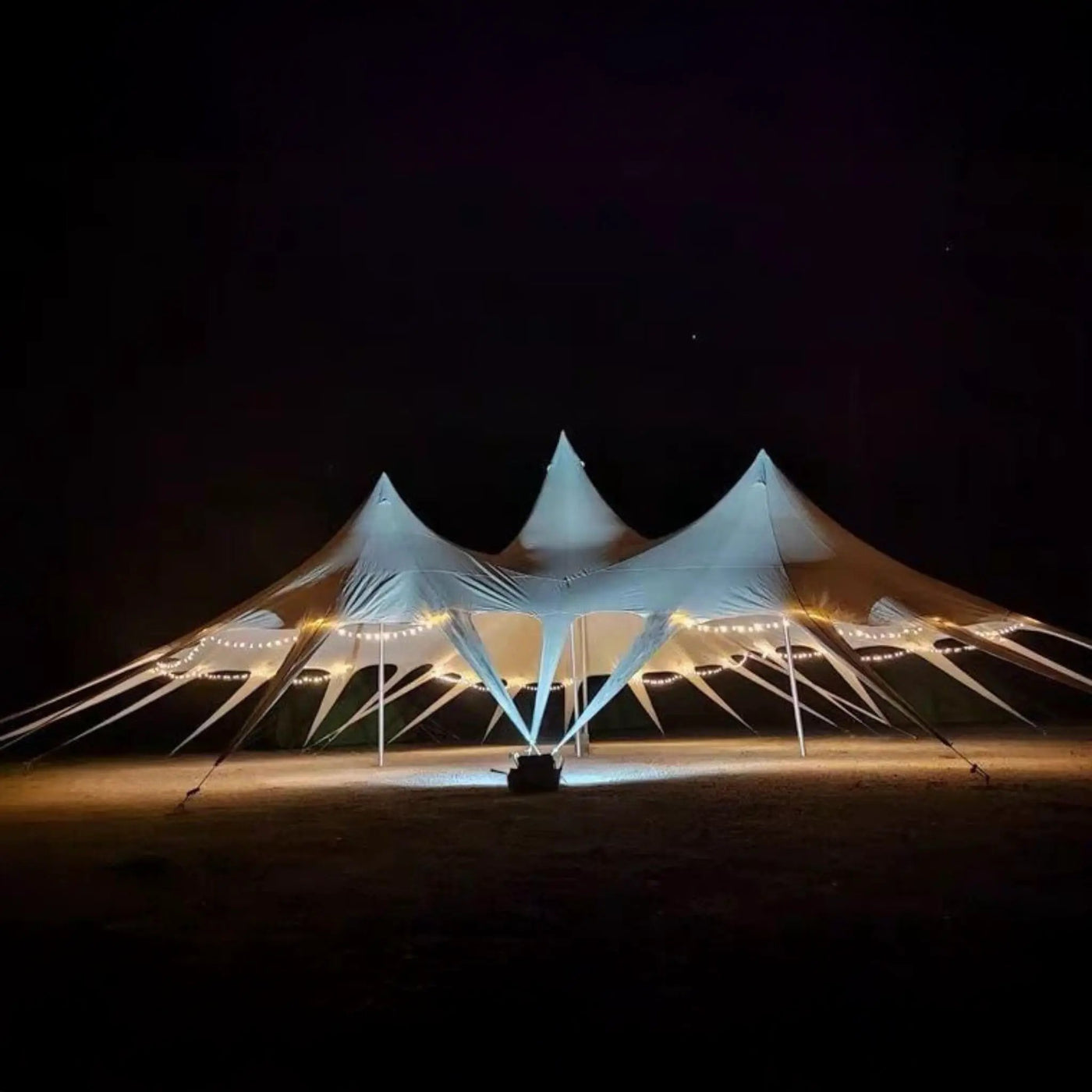 Extra-Large Portable Waterproof Multifunctional Outdoor Rain Tarp Canopy (SAK79811) by SAKSBY WHOLESALE