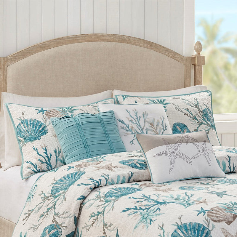 6 Piece Cotton Sateen Quilt Set with Throw Pillows Aqua Full/Queen by HouseOfZazla