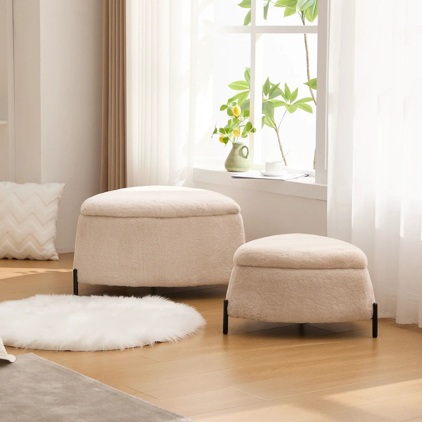 Upholstered Storage Ottoman Set With Reversible Lid by HouseOfZazla