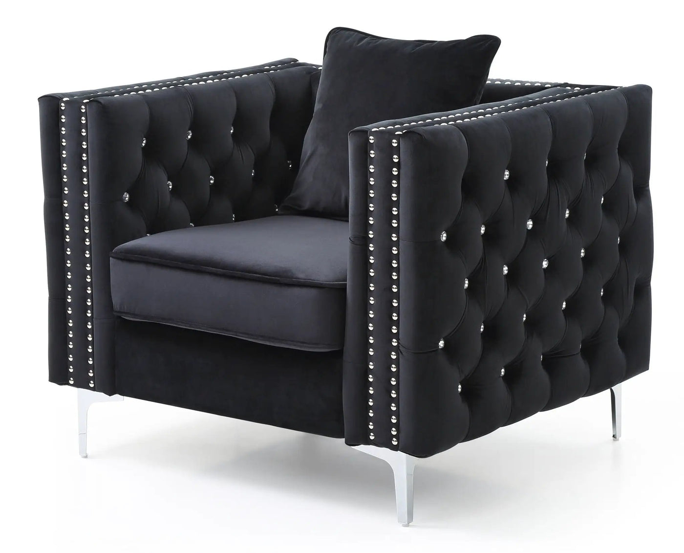Tufted Design Chair by HouseOfZazla