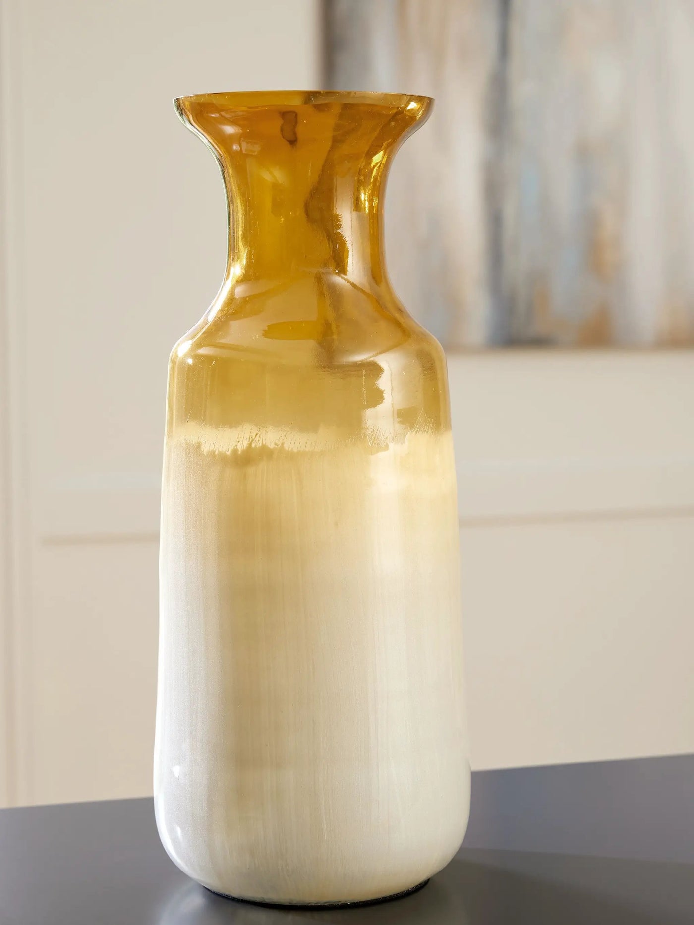 Wynburg - Vase by Unique Piece Furniture