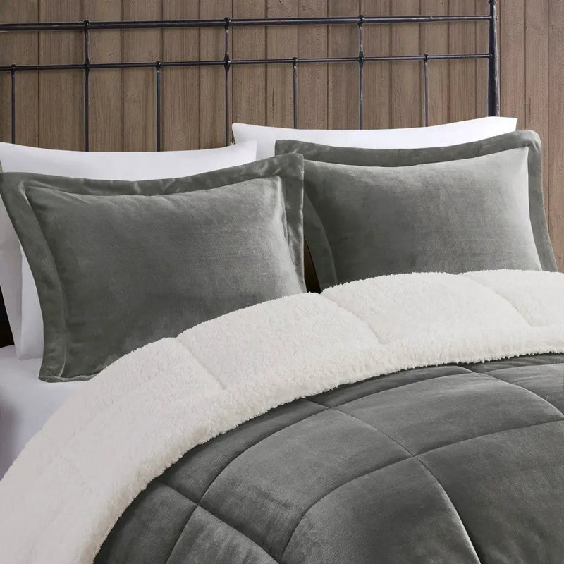 King Plush to Sherpa Down Alternative Comforter Set by HouseOfZazla
