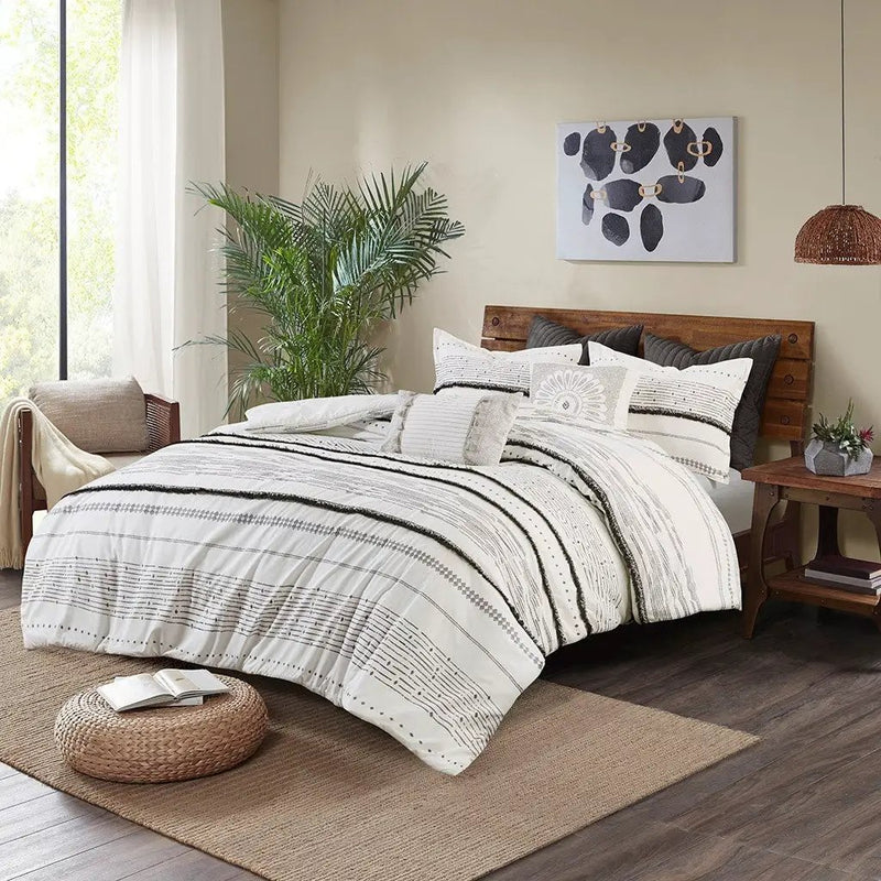 Cotton Printed Comforter Set with Trims Black/White Full/Queen by HouseOfZazla