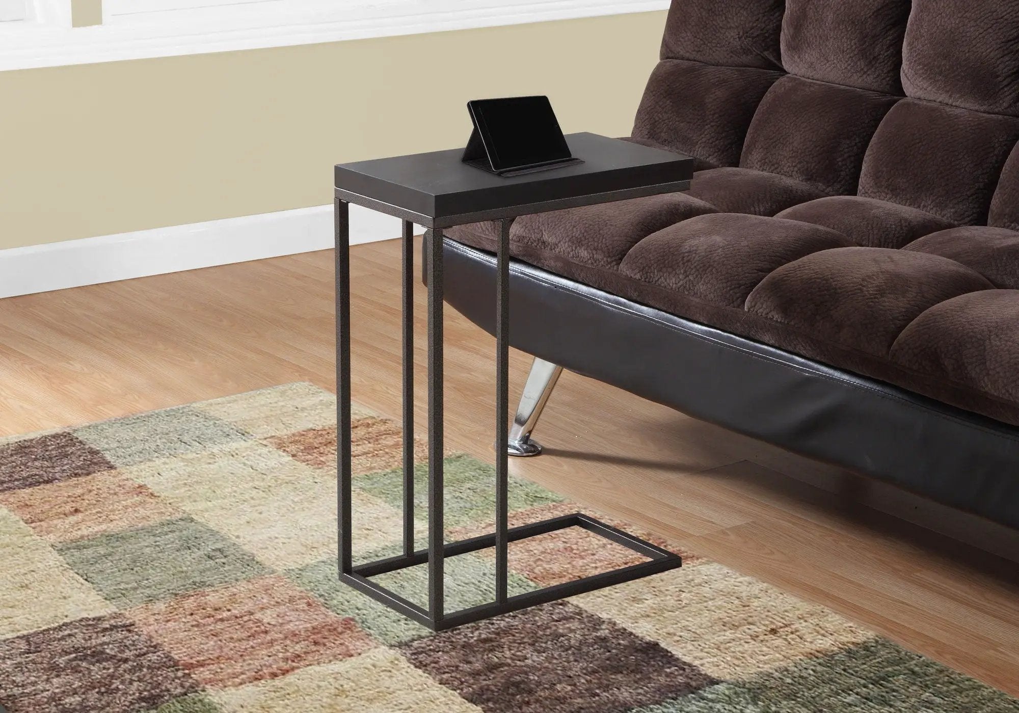 C-Shaped Accent Table for Living Room by HouseOfZazla