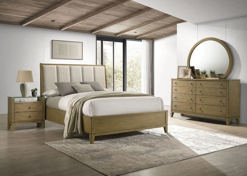 Granada 4-piece Queen Bedroom Set Natural Pine by Unique Piece Furniture