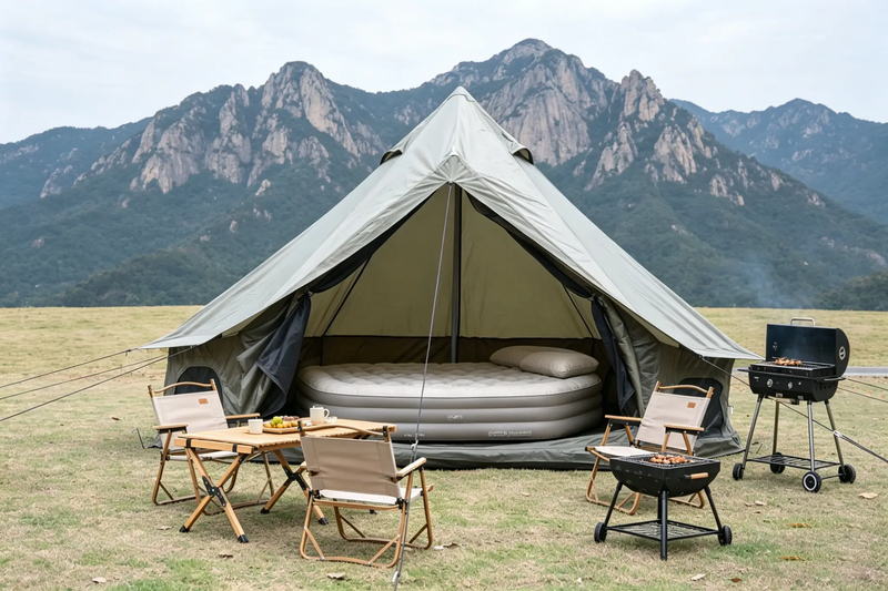 Oxford Bell Tent for Family Camping by HouseOfZazla