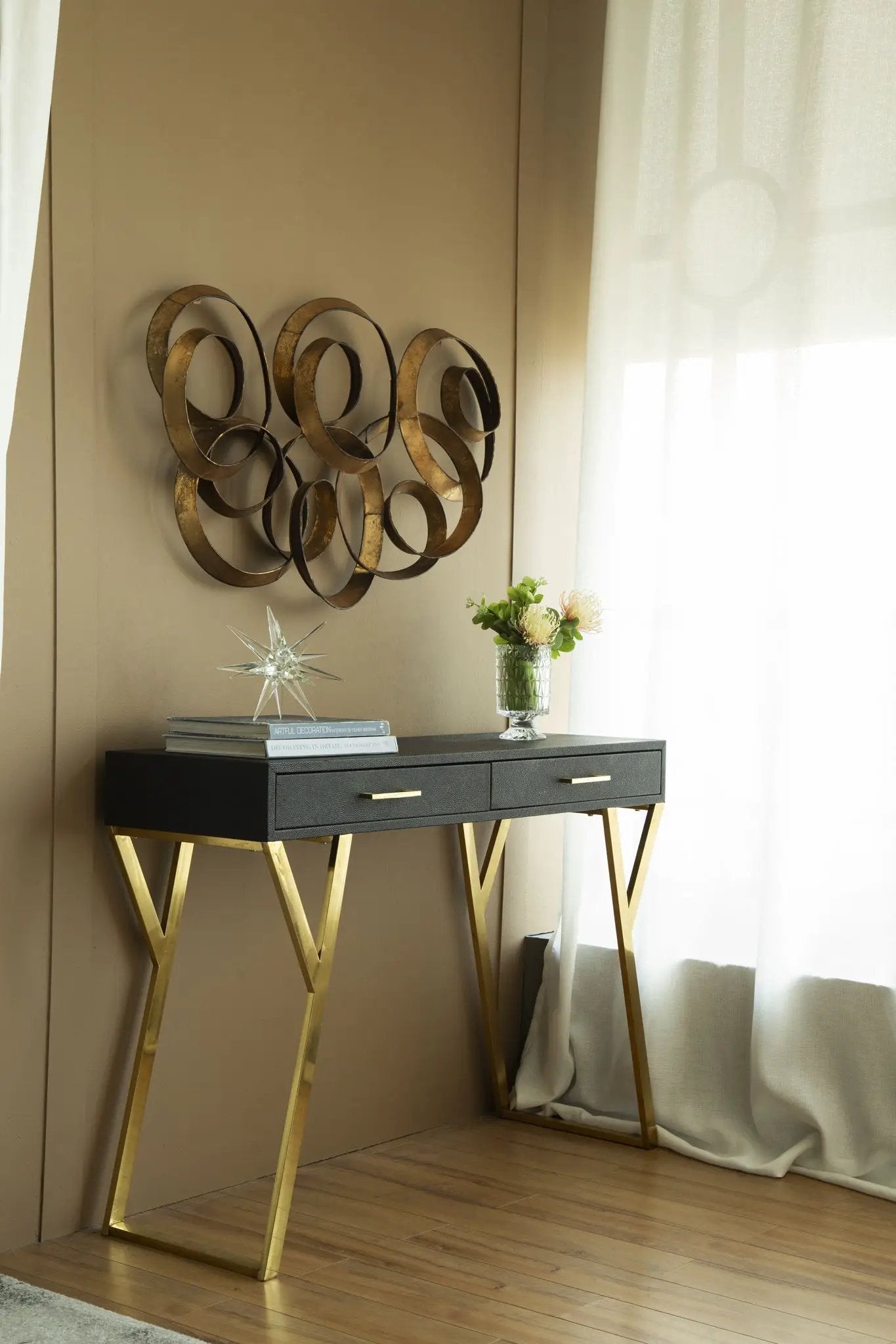 SerethaLeaf Wall Decor - Gold by HouseOfZazla