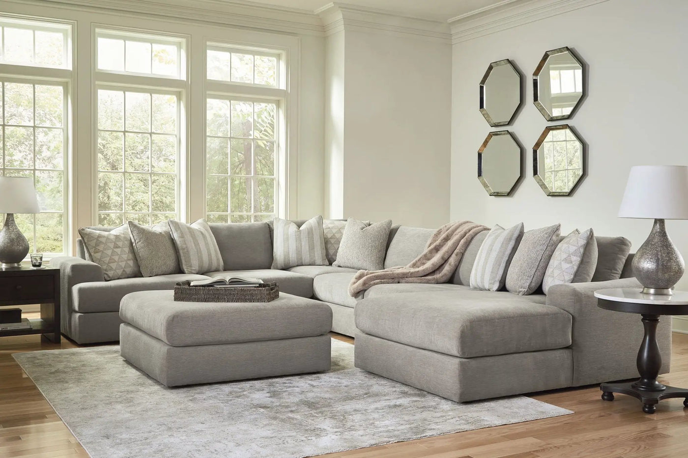 Avaliyah - Living Room Set by Unique Piece Furniture